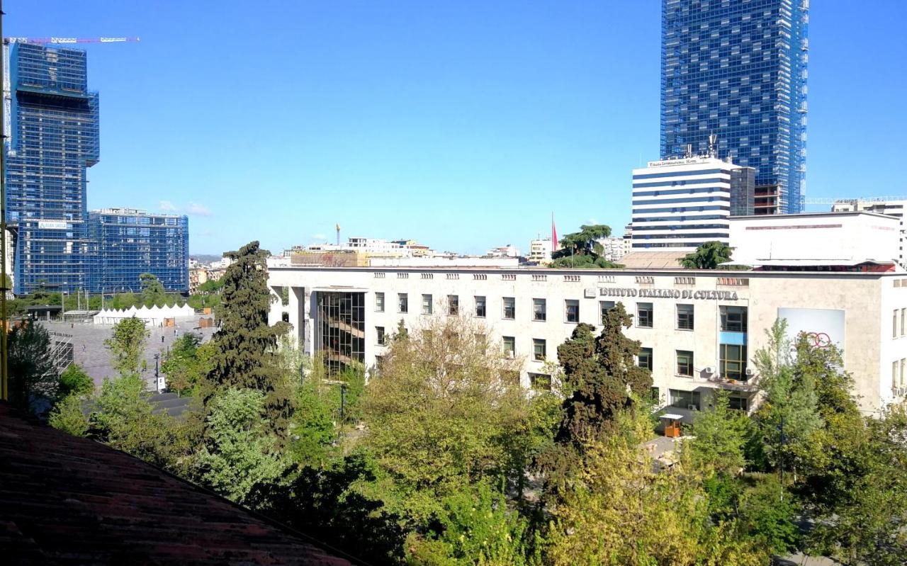 Central Loft Tirana Eksteriør billede